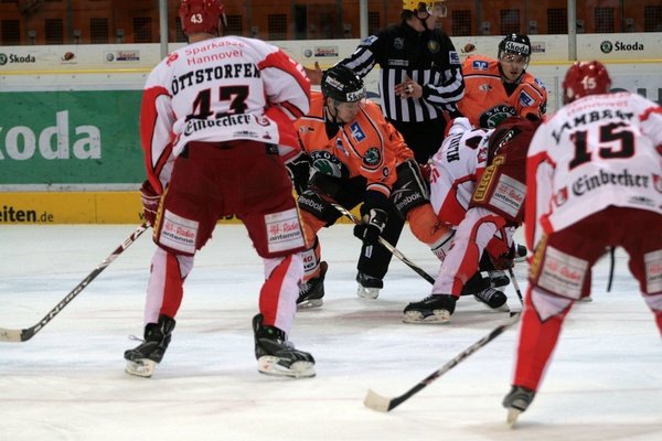 Scorpions 04022009   017.jpg